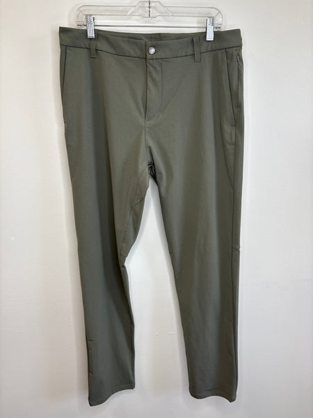 Lululemon Slim Fit Pants (34)