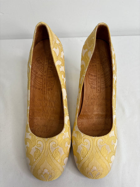 Anthropologie Chie Mihara Bri-Quiss Heels (EU 39)