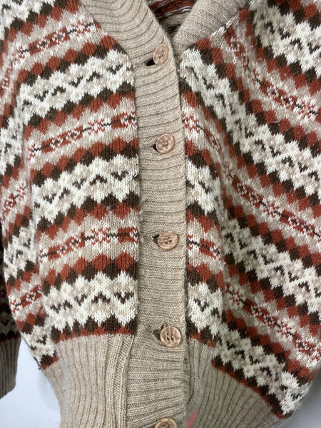 Vintage St. Michaels Knitted Cardigan Sweater (16)
