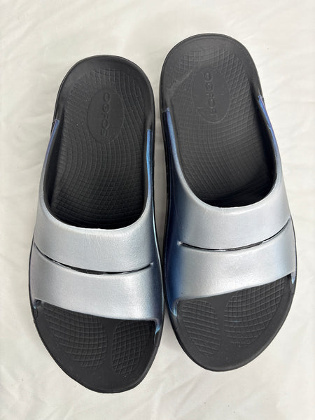OOFS OOAHH Slides Sandals (US M6/W8)
