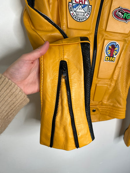 Abby Shot Custom Clothiers The Bride Kill Bill Mustard Yellow Graphic Leather Motorcycle Jacket (XS)