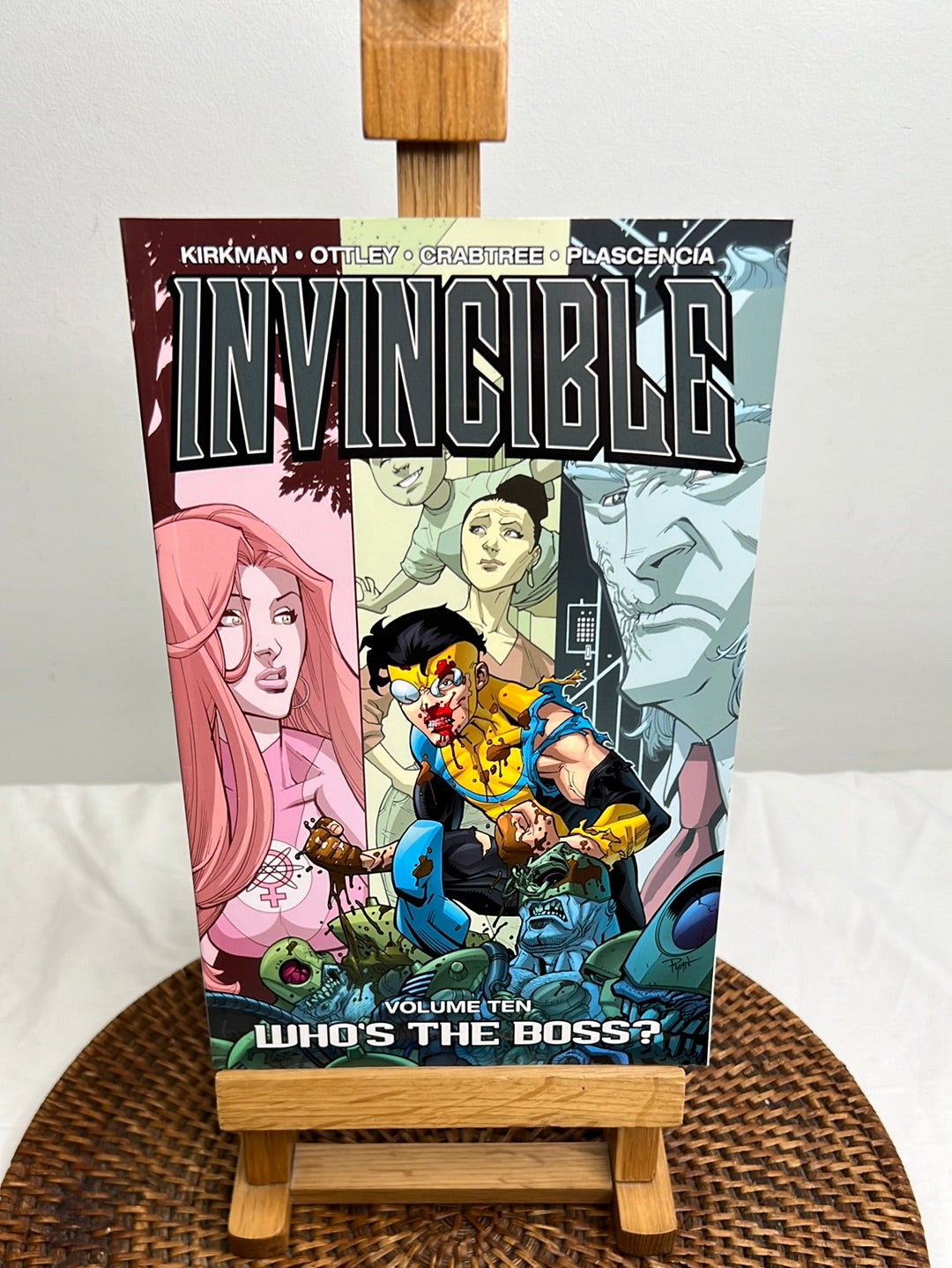 Image Invincible: Volume 10 Who's The Boss (Comic)