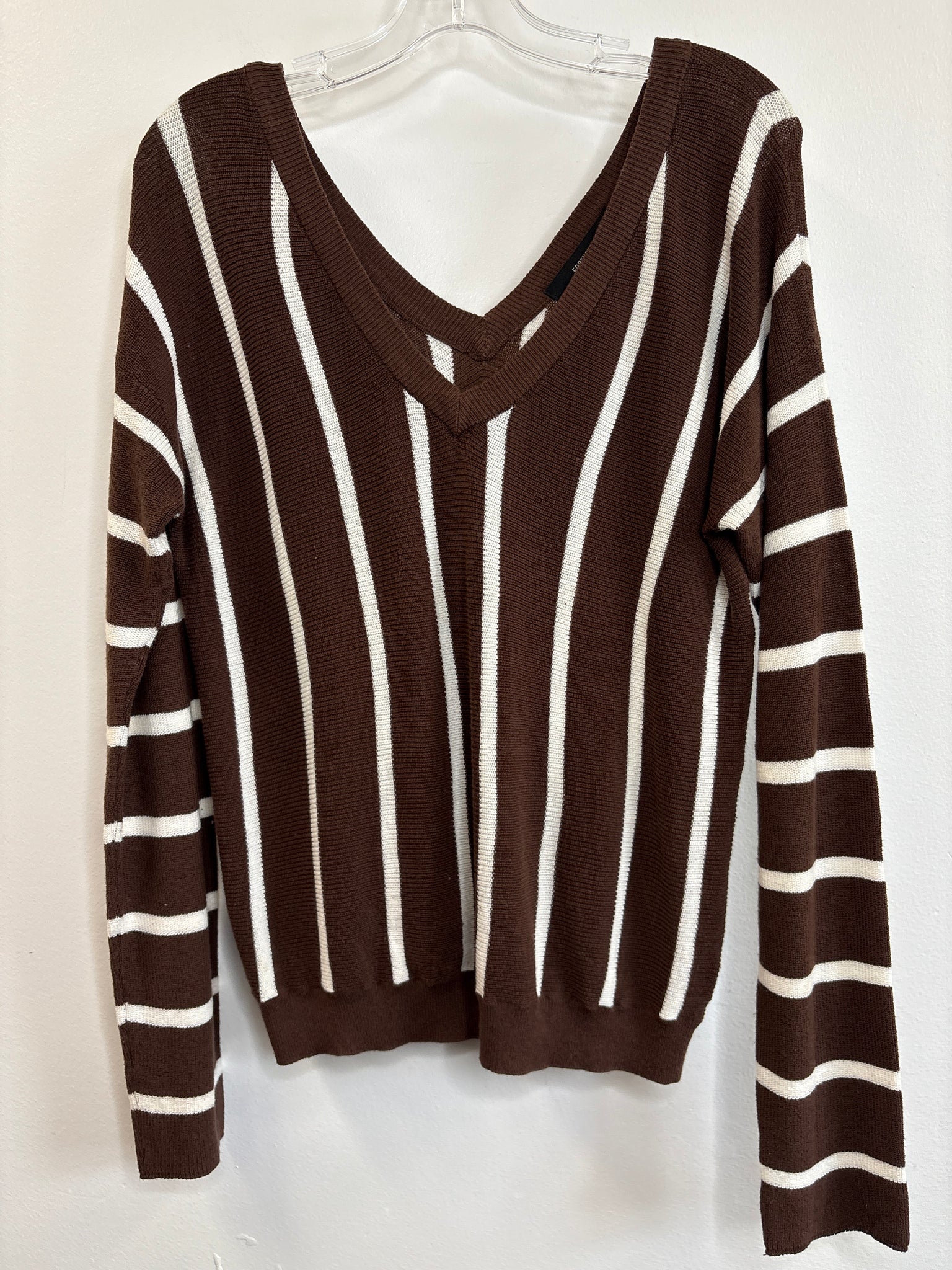 Forever21 Long Sleeve V-neck Knit Sweater (M)
