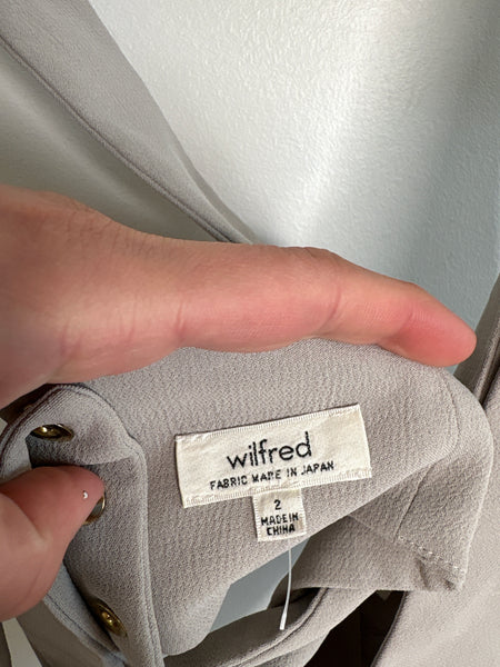 Aritzia Wilfred V-neck Criss-Cross Top (2)