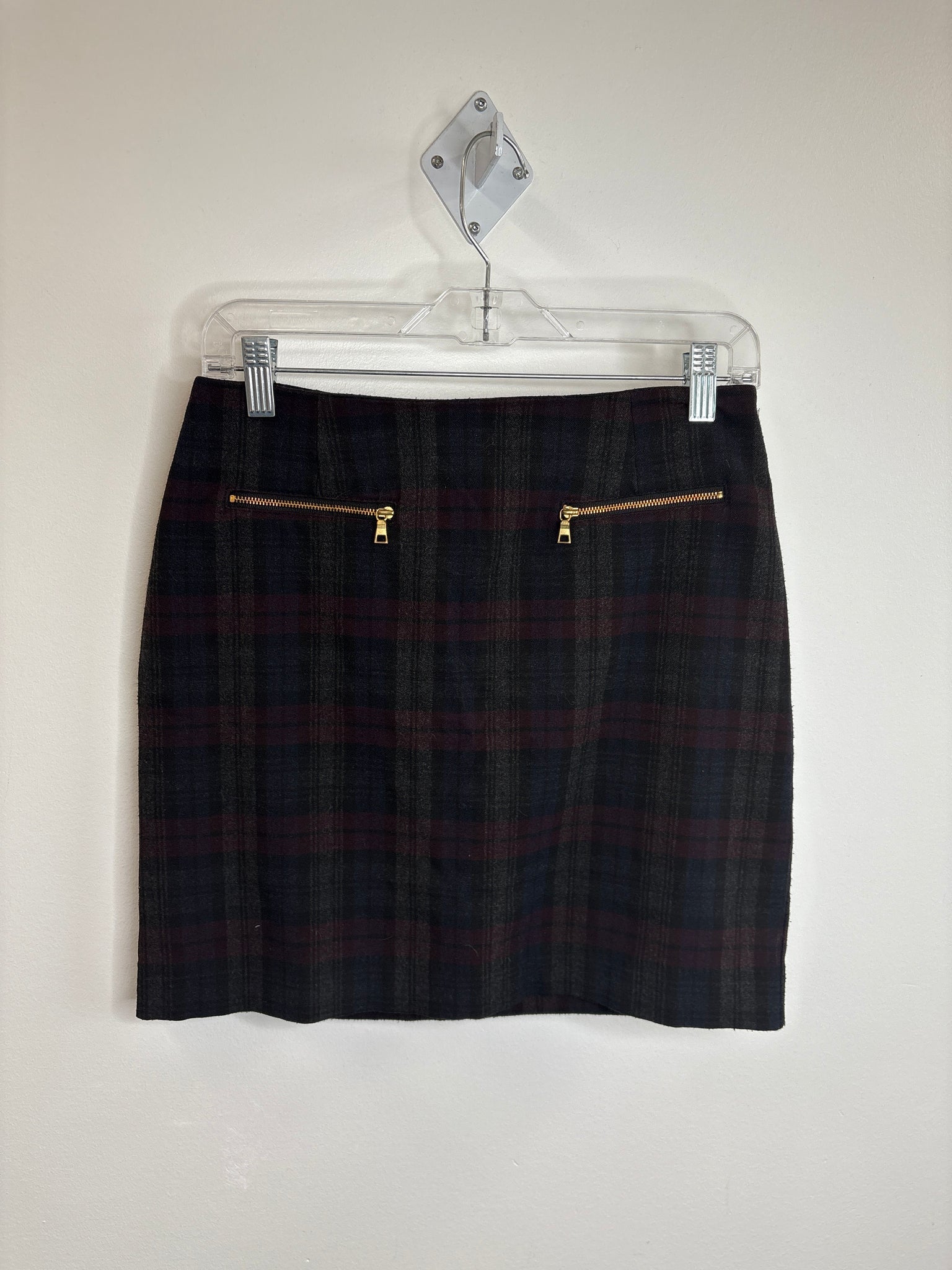 Dynamite Plaid Mini Skirt (S)