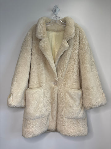 Vintage White Fleece Sherpa Short Coat