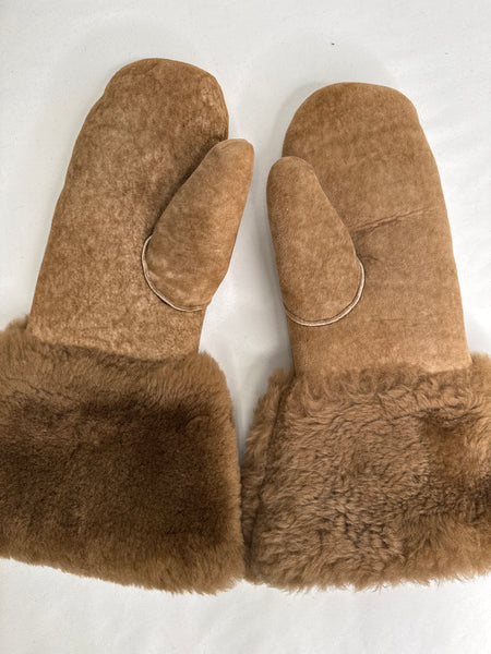 Fur-Lined Leather Gauntlets