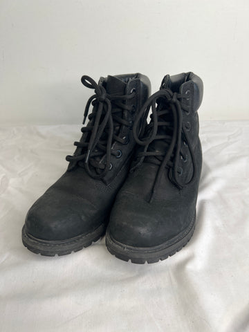 Timberland Lace Up Black Boots (US 7M)