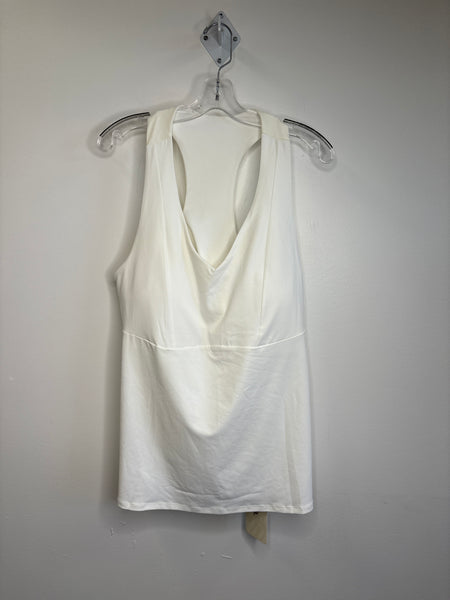 NWT Fabletics Mila Built-In Tank Top (2XL)