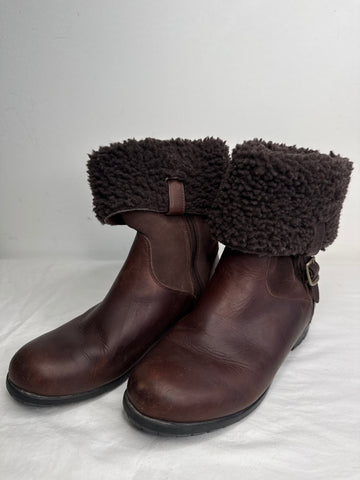 UGG Australia 1914 Bellevue Shearling Brown Leather Fold Cuff Riding Boot (US 8)