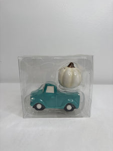 NWT Truck & Pumpkin Salt+Pepper Shakers