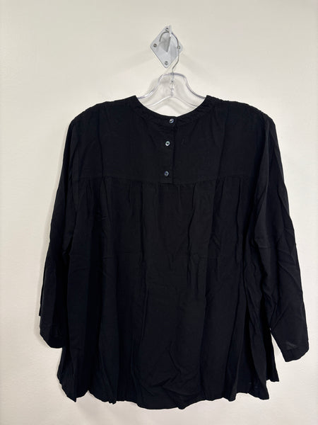 Old Navy Lacey Top (XL)