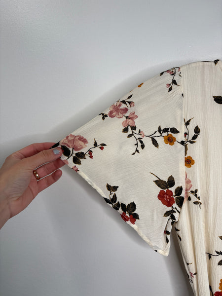 NWT American Eagle Outfitters Floral Printed Wrapped Maxi Dress (XS)