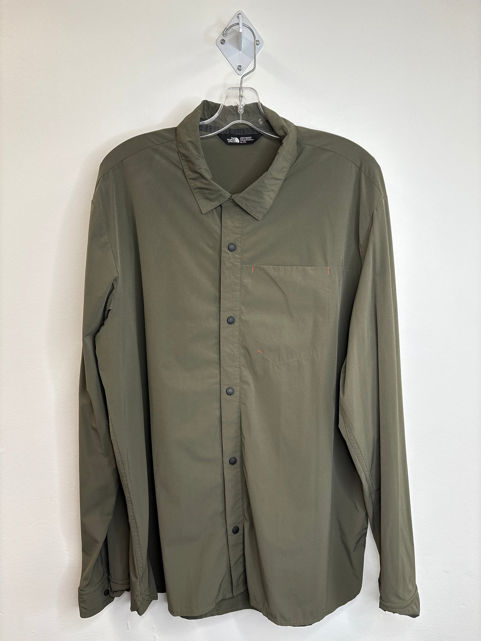 The North Face Snap-Button Long-Sleeve Trail Shirt (XL)