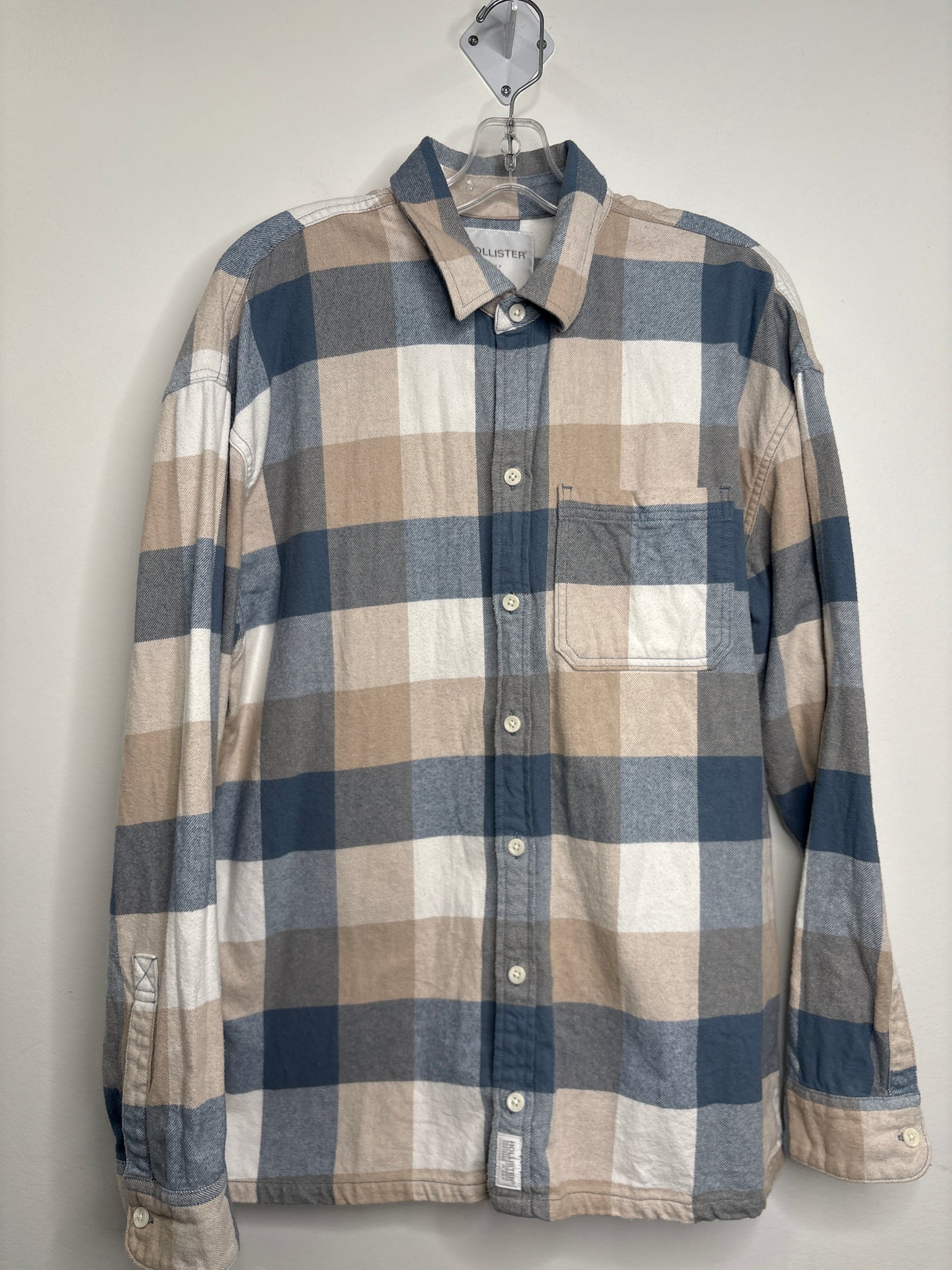 Hollister Plaid Button-Up Top (L)