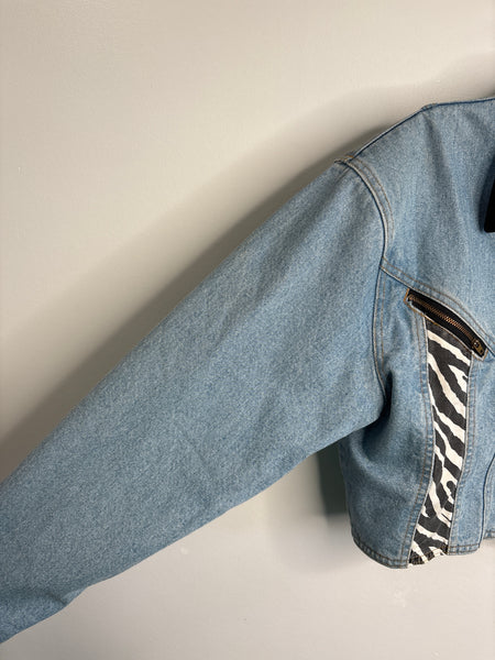 Vintage Pelican Cove Zebra Cropped Denim Jacket (M)