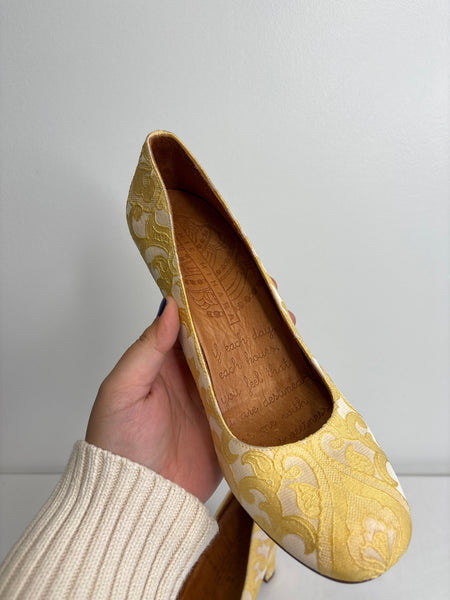 Anthropologie Chie Mihara Bri-Quiss Heels (EU 39)