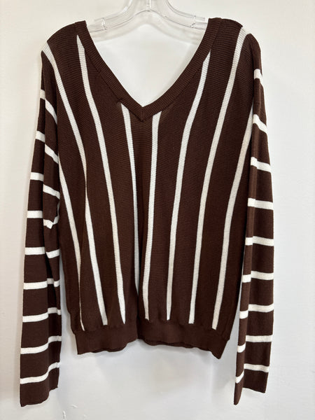 Forever21 Long Sleeve V-neck Knit Sweater (M)