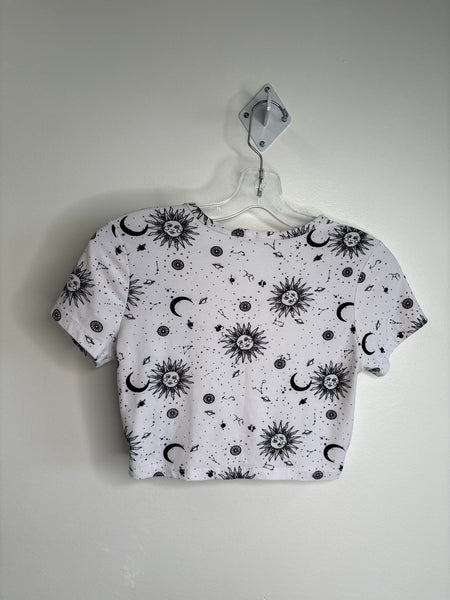 Ardene Sun Moon Star Graphic Cropped Tee (XS)