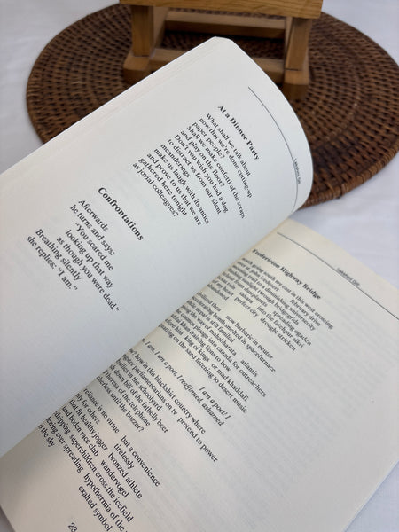 Shakti's Words: An Anthology of South Asian Canadian Women's Poetry - Diane McGifford