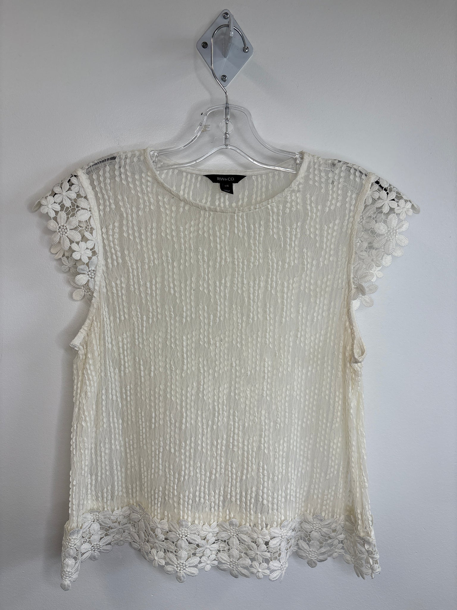 RW&CO Textured Floral Top (L)