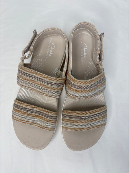 NWT Clarks Arla Stroll Cloudsteppers Strap Sandals (US 8W)