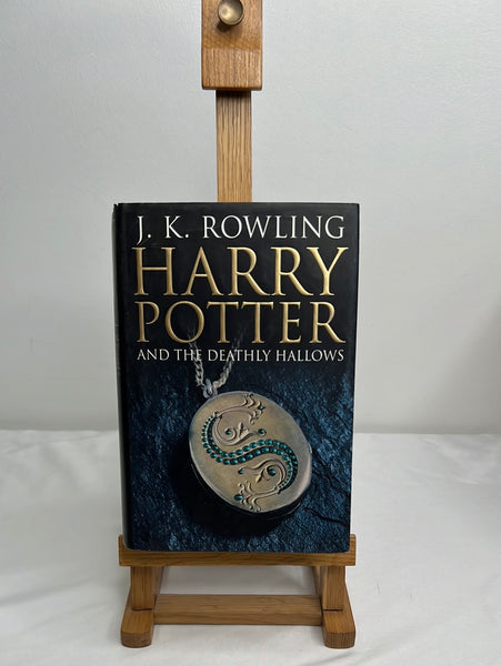 Harry Potter and The Deathly Hallows By J.K. Rowlings