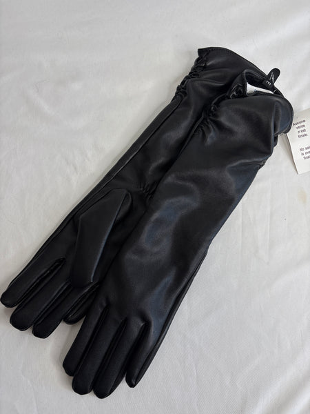 NWT Ricki’s Leather Long Gloves (M)