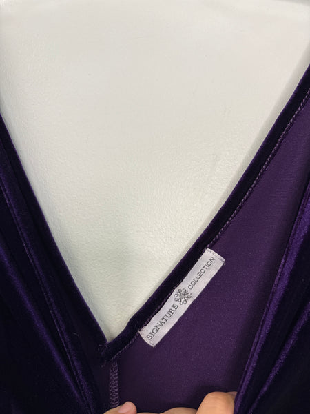 Signature Collection Velvet V-Neck Long-Sleeve Dress (16)