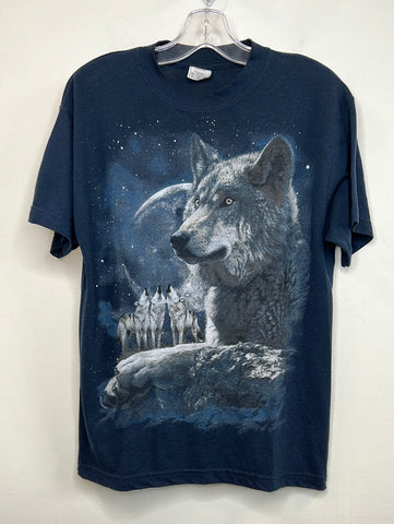 Graphic "Pack Of Wolves In The Moonlight" T-shirt (M)