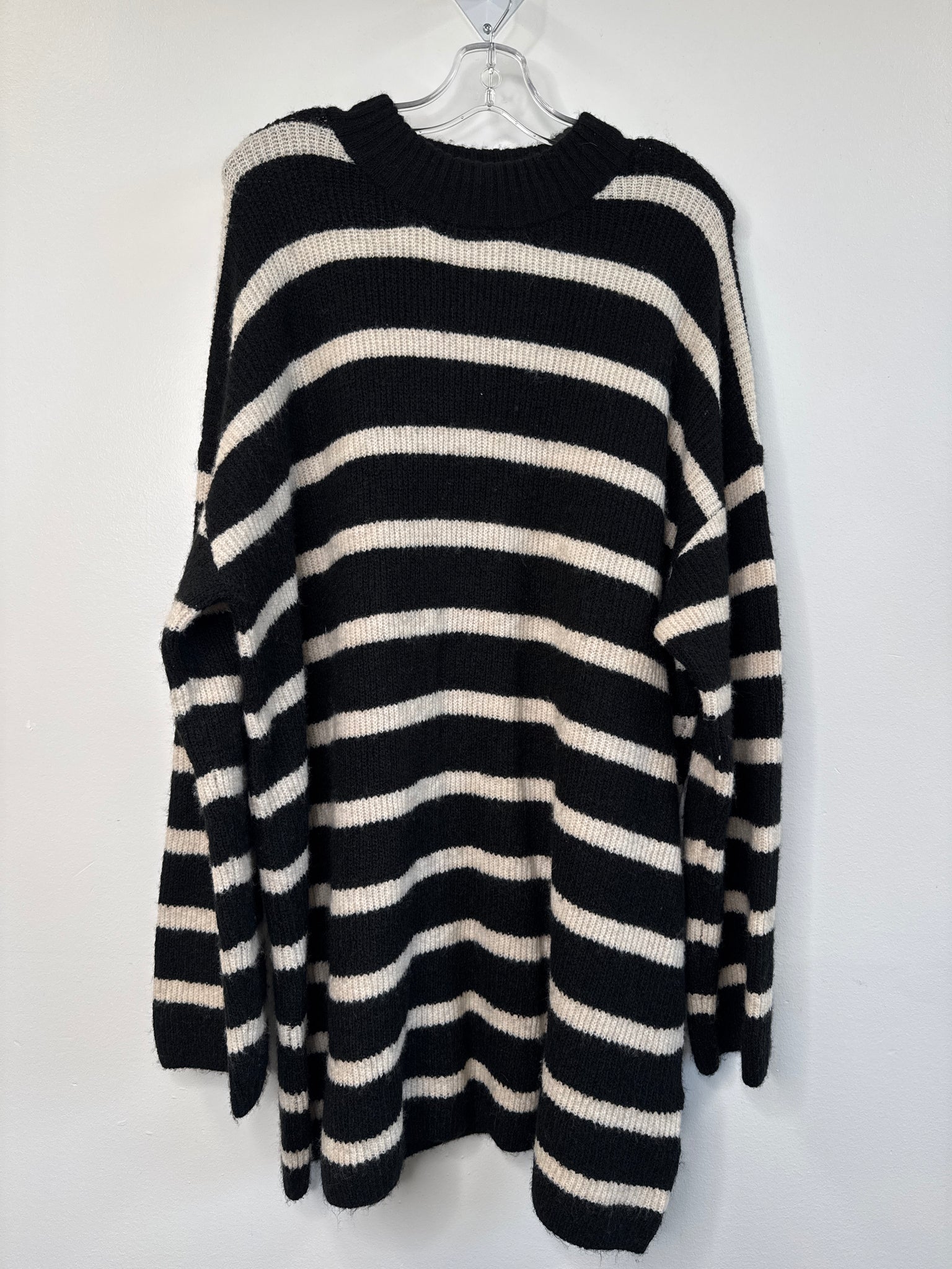 H&M Sweater Dress (XL)