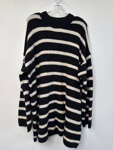 H&M Sweater Dress (XL)
