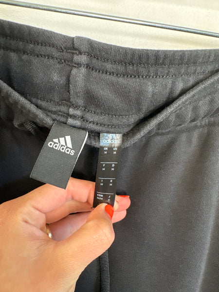 Adidas Pants (M)