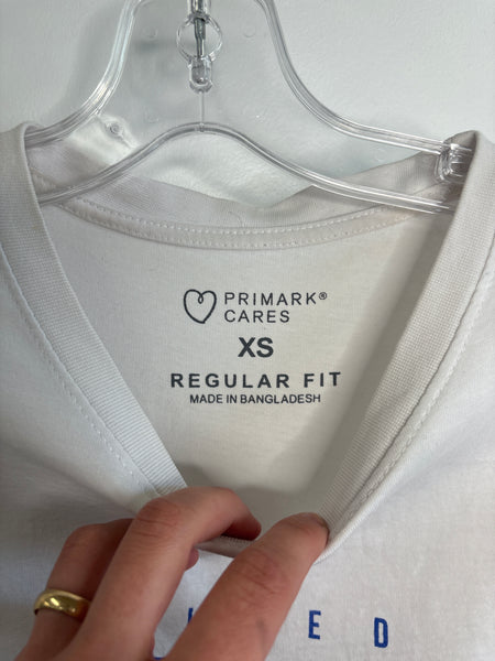 Primark Cares Regular Fit United Kingdom Printed Tee (XS)