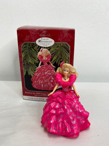 Hallmark Keepsake Ornament  Collector’s Club 1998 Club Edition Ornament Based on The 1990 Happy Holidays Barbie Doll