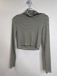 Levi’s Striped Cropped Long-Sleeve Top (S)