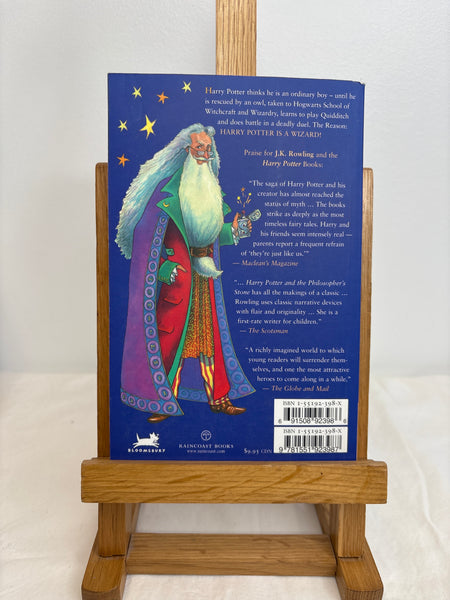 Harry Potter And The Philospher's Stone (Book 1) - J.K Rowling