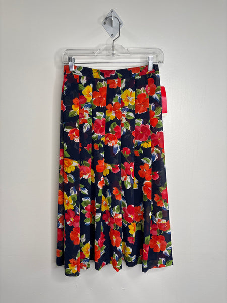 NWT Liz Claiborne Set Of 2 Floral Blouse With Skirt (6)