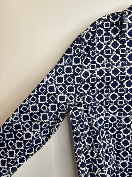 NWT John Lennon Stretch Button Up Long Sleeve Patterned Shirt (L)