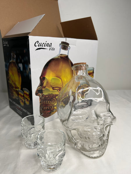 SET OF 3 Cucina Glass Skull Decanter and 2 Shot Glasses