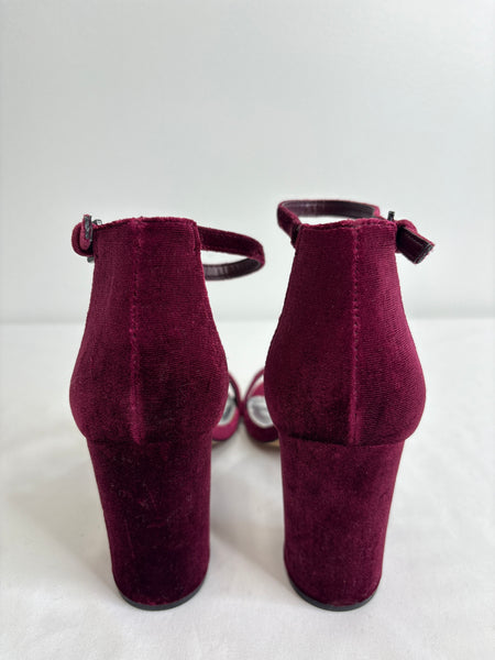 NEW Joe Fresh Suede Ankle Strap Block Heels (US 8)