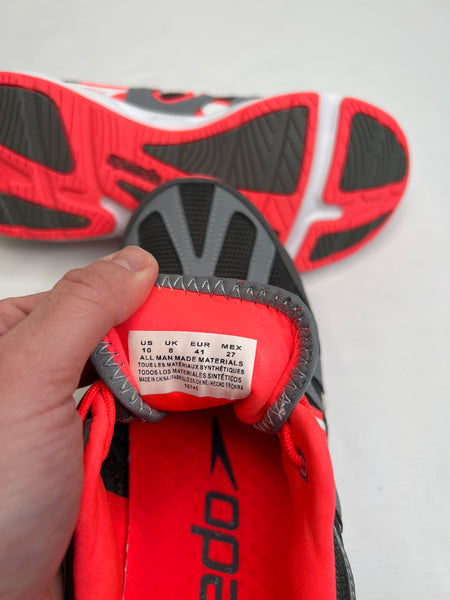 Speedo Grey/Orange Runners (US 10)