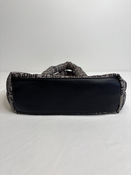 Juicy Countre Puffer Handbag Purse