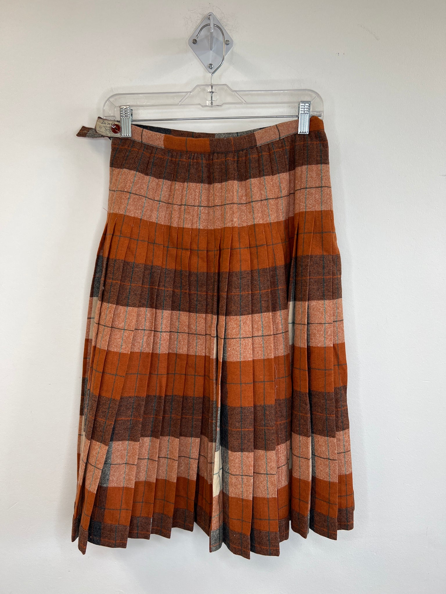 Vintage In 'n Outer Skirt By Sportrite Junior Plaid Midi Skirt