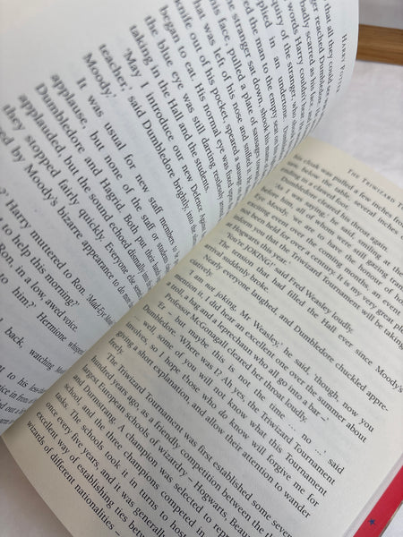 Harry Potter And The Goblet Of Fire (Book 4) - J.K Rowling