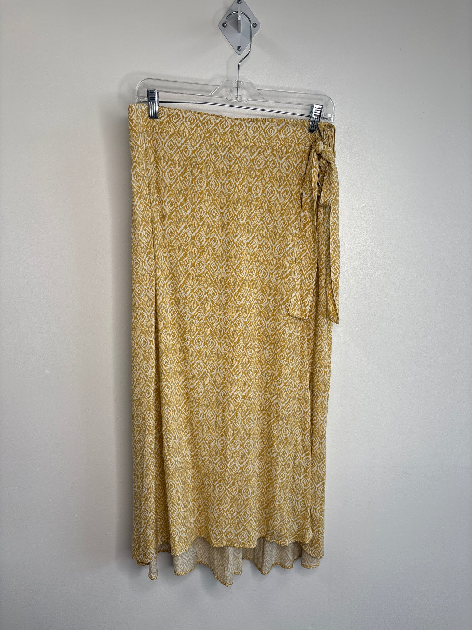 Maurice Light Wrap Skirt (L)