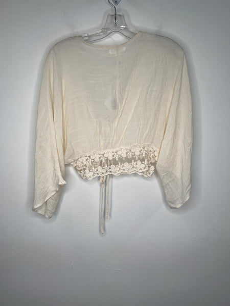 NWT Lacey Wide-Sleeve  Cream Open Crop Cardigan (M)