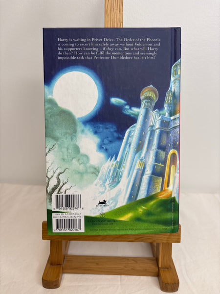 Harry Potter And The Deathly Hallows (Book 7) - J.K Rowling