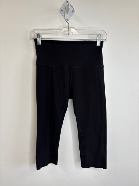 Lululemon Capri Yoga Pants (6)