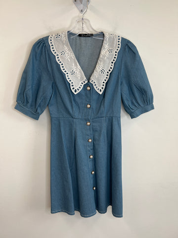 Simplee Peter Pan Collar Puffed Short-Sleeved Button-Up Denim Dress (S)